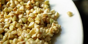Польза зелёной гречки: где купить и как употребить?